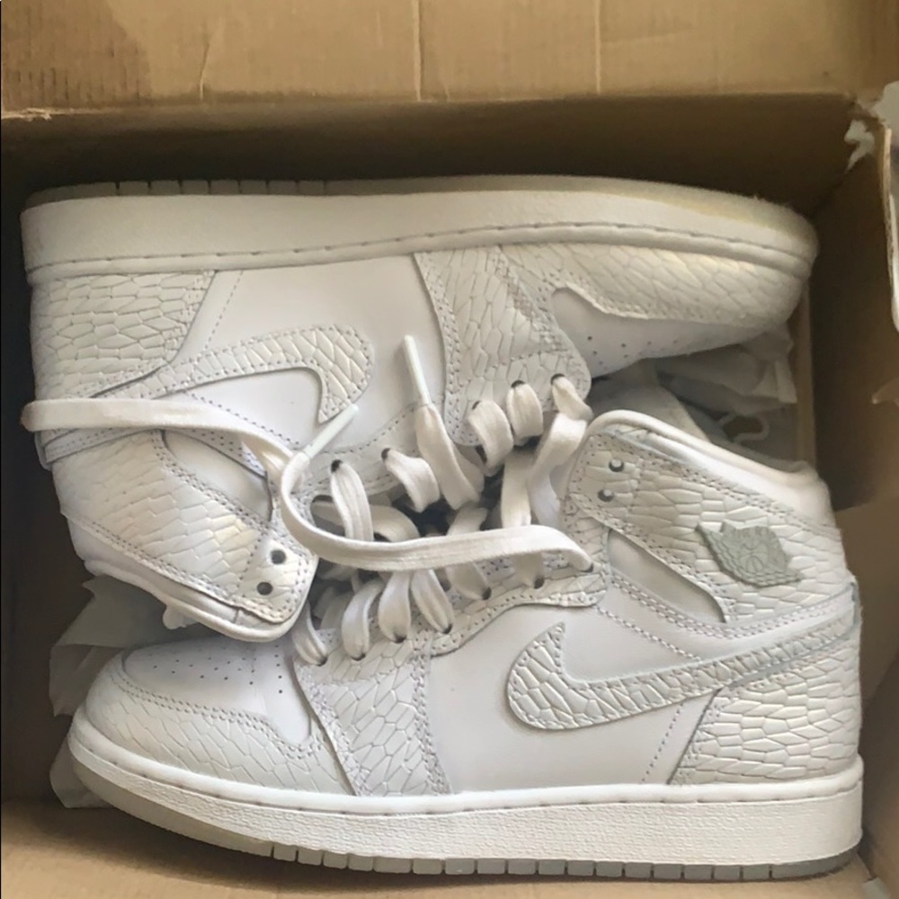 AIR JORDAN 1 RETRO HIGH PREM HC GS